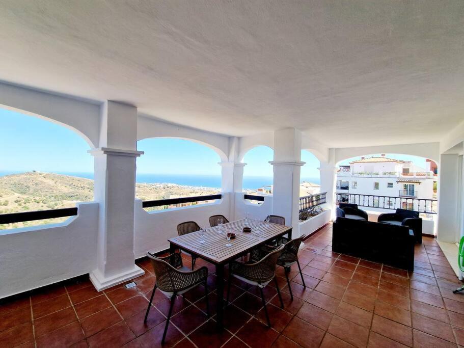 Las Palmeras Seaviews Mijas Exterior photo